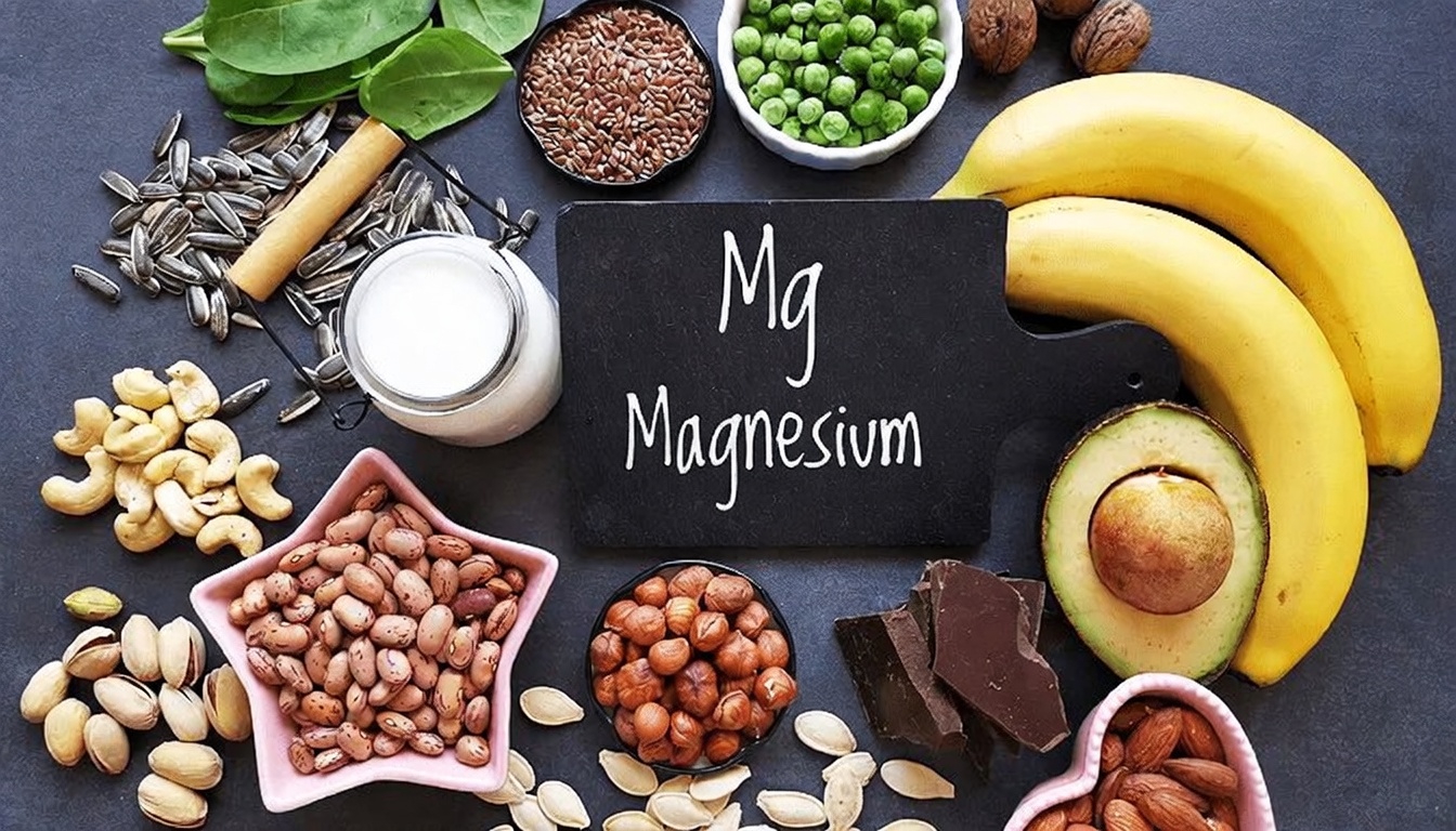 Seniors: Discover These 3 Dry Fruits to Try Before Bed for Nighttime Urination Concerns