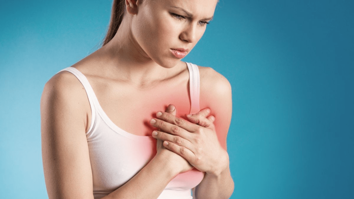 Early Menopause: 10 Signs (and More) to Watch Out For