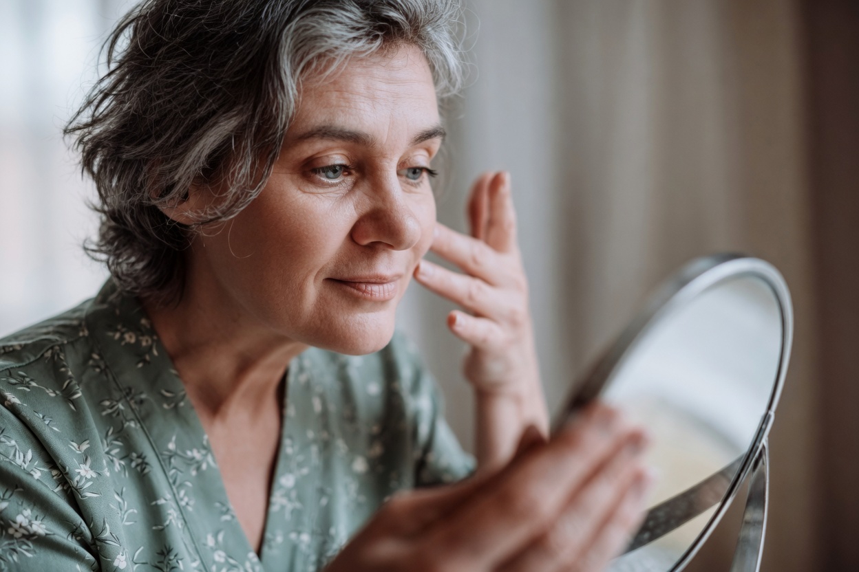 How to Care for Aging Skin and Keep Your Glow at Any Age with Easy Habits