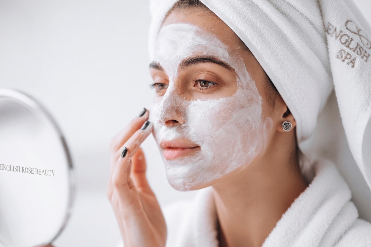 Discover How the Natural Aloe Vera and Coconut Oil Mix Supports Your Luminous Skin Routine Daily