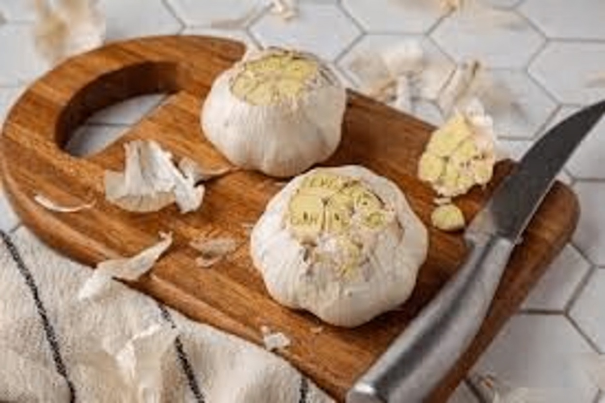 Eat Garlic for Better Health But Never Do This: 8 Common Mistakes You Must Avoid