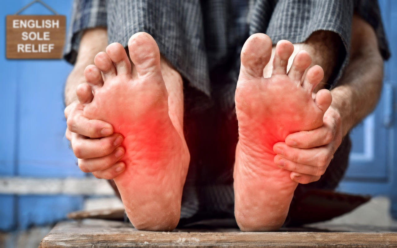 Are Your Legs Sending Warning Signs Before a Stroke? Signs Many Seniors Ignore