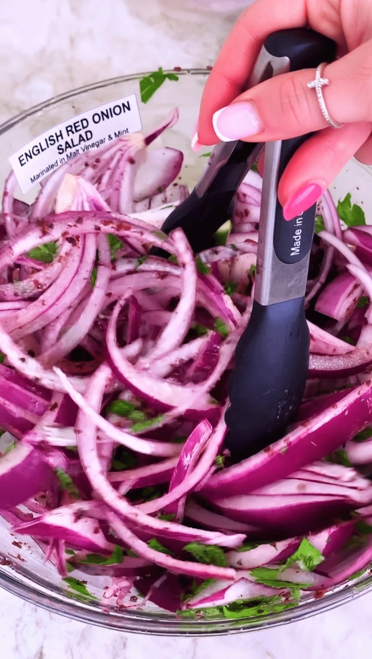 The Onion Recipe That Could Transform Your Blood Sugar, Support Cleaner Arteries, and Protect Your Heart!