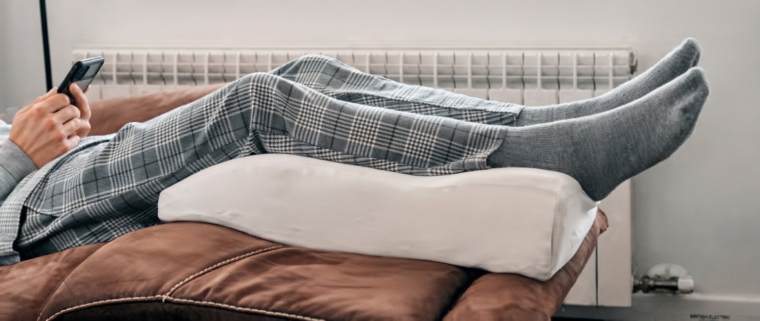 How This Natural Tea for Circulation Supports Blood Flow and Helps Ease Leg Swelling Discomfort After 40