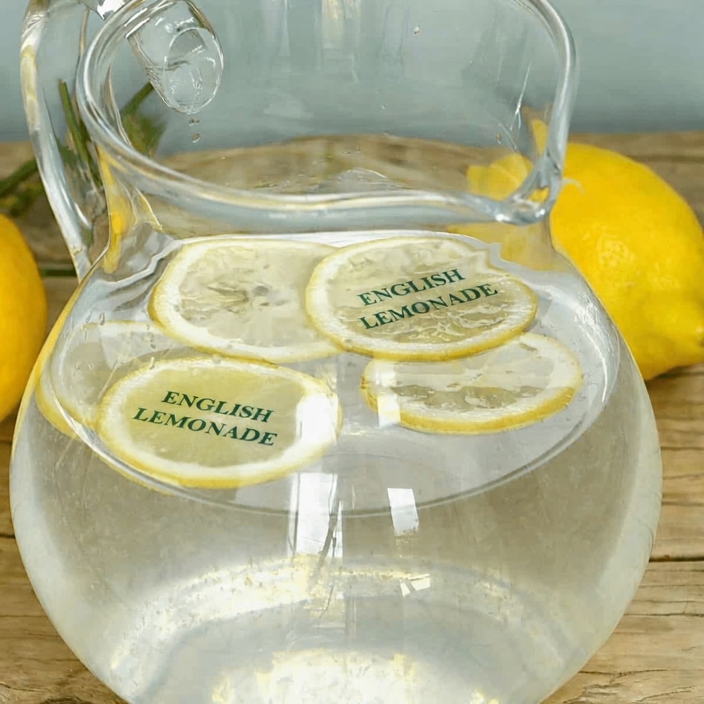 70-Year-Old Man Drinks Lemon Water to Treat High Blood Pressure for 2 Years