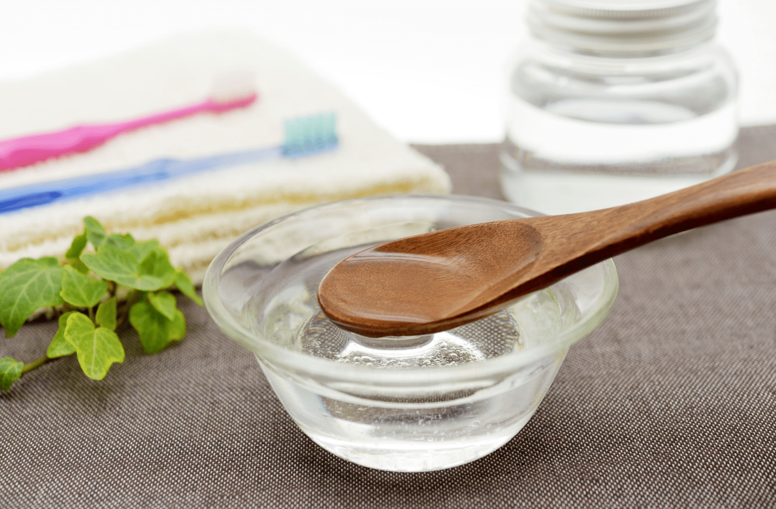 Discover 11 Simple Natural Ways to Whiten Teeth at Home Using Everyday Kitchen Ingredients You Already Have