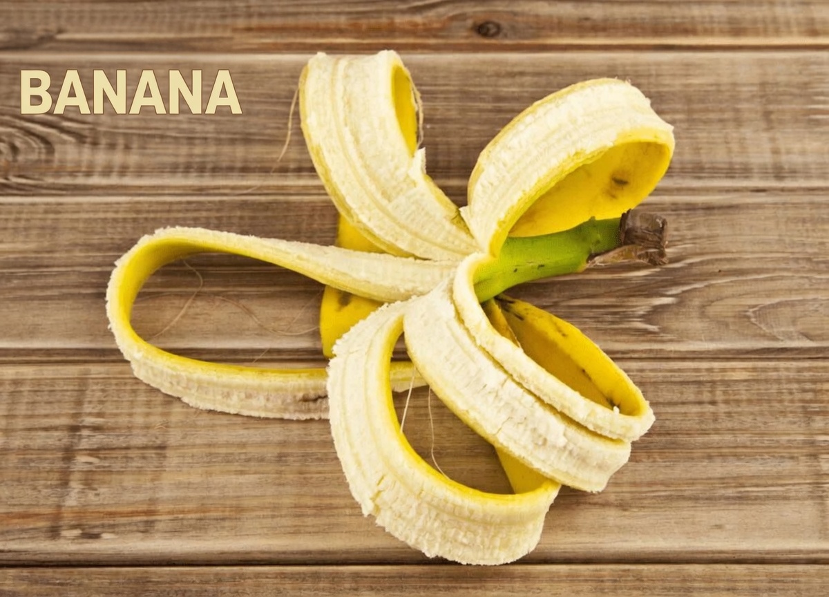 12 Natural Ways to Support Healthier Teeth and a Brighter Smile at Home