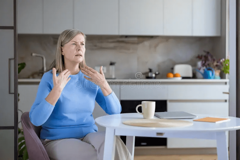 Recognizing the Signs of Early Menopause: 10 Common Symptoms and Additional Changes to Watch For