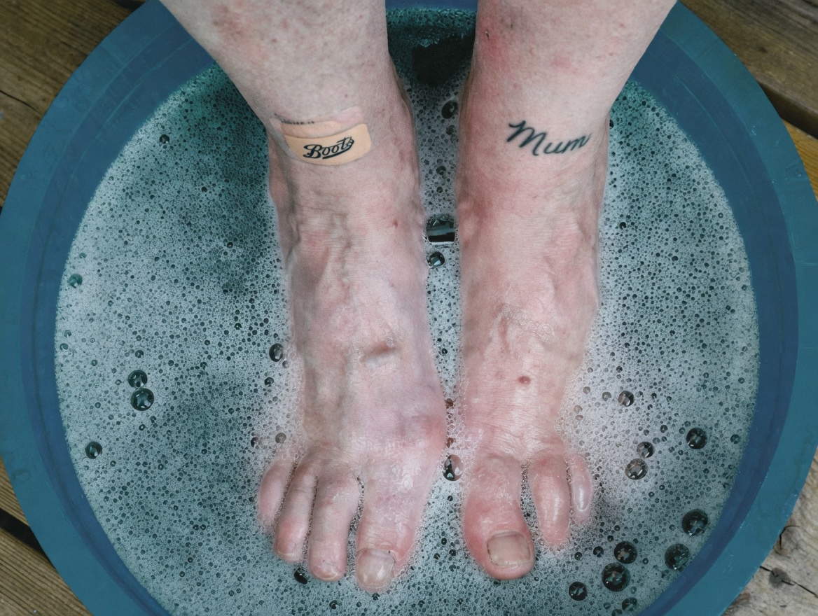 Say Goodbye to Foot Cramps, Tingling, Pain, and Swelling: The Simple Evening Foot Soak That May Bring Relief