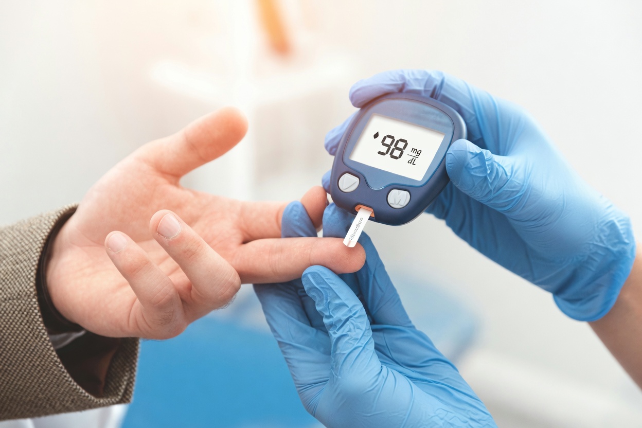15 Early Warning Signs of Diabetes – #8 Could Be DEADLY If Ignored!