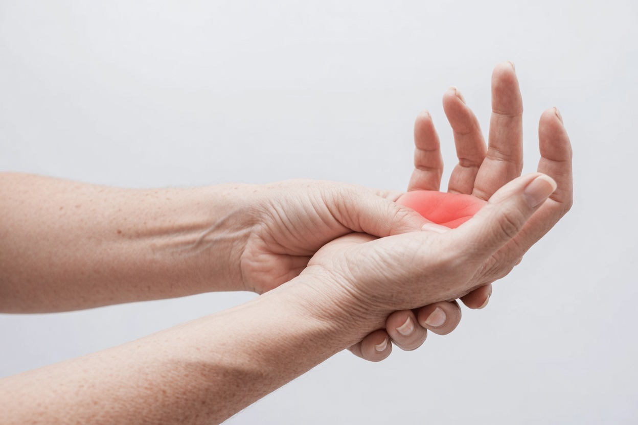 Numbness & Tingling? Top Vitamins That Heal Nerves