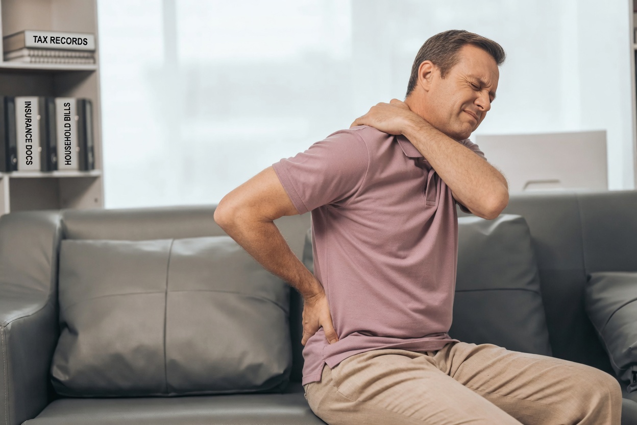 8 Common Signs That May Indicate Cancer Is Growing in Your Body