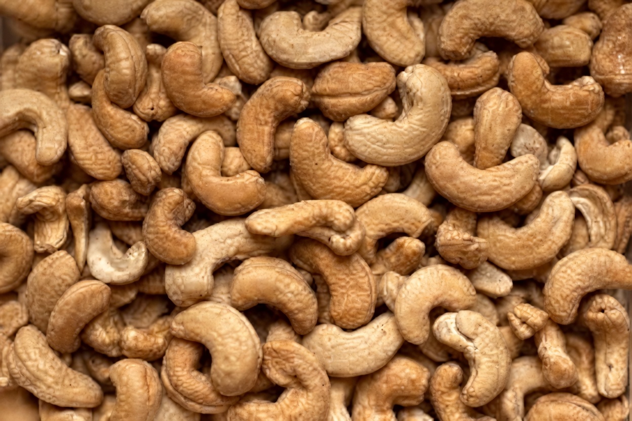 Creatinine Climbing? Drop These 3 Nuts Immediately—and Grab These 3 Instead (Your Kidneys Will Thank You Tomorrow)