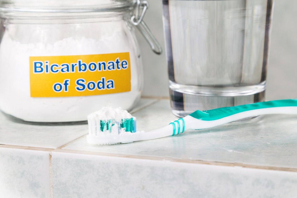 Healthy Teeth at 80: The Simple Daily Habits That Help Protect Your Smile Naturally