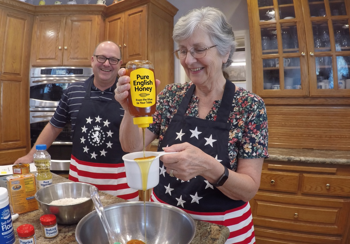 Could Two Drops of Castor Oil on Honey Become a Gentle Night Ritual After 65?