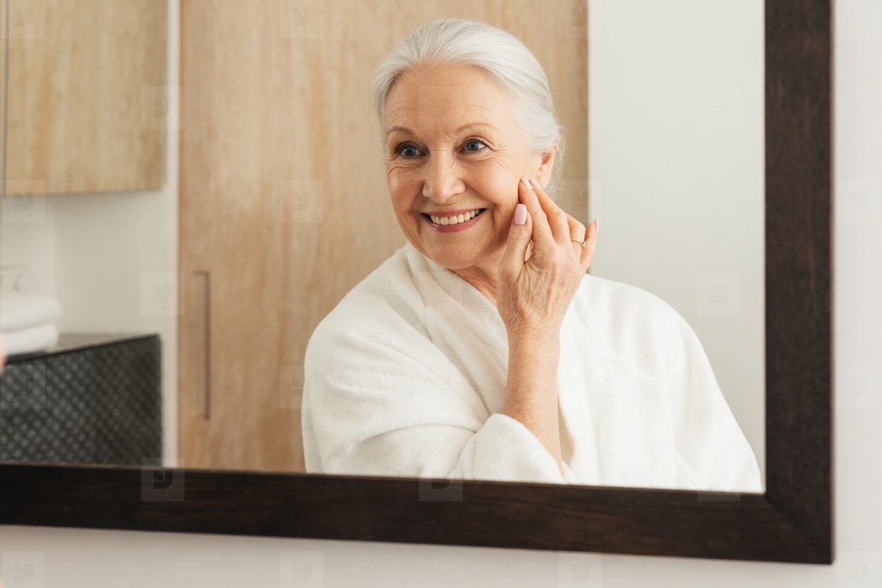 Could a Simple Tomato Kitchen Ritual Help Naturally Manage Facial Hair?