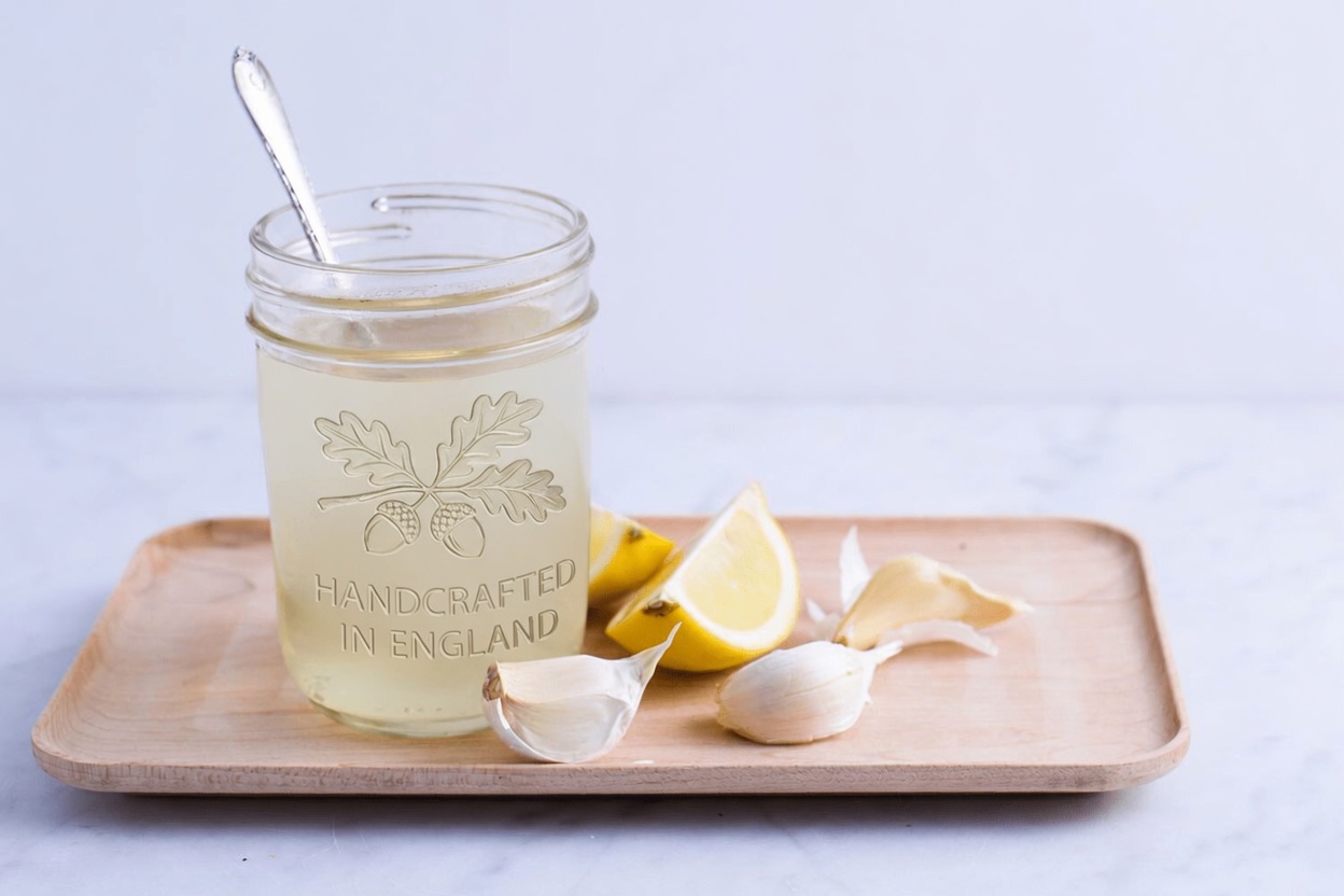 Boost Your Heart Naturally: The Zesty Lemon, Lime, and Garlic Drink That May Support Healthy Circulation