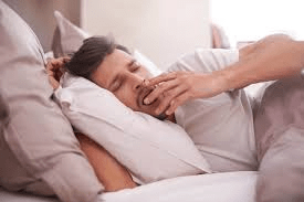 Why Do Many People Wake Up with Dry Mouth at Night? 8 Common Factors to Consider