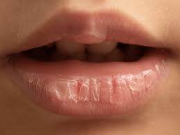 Why Do Many People Wake Up with Dry Mouth at Night? 8 Common Factors to Consider