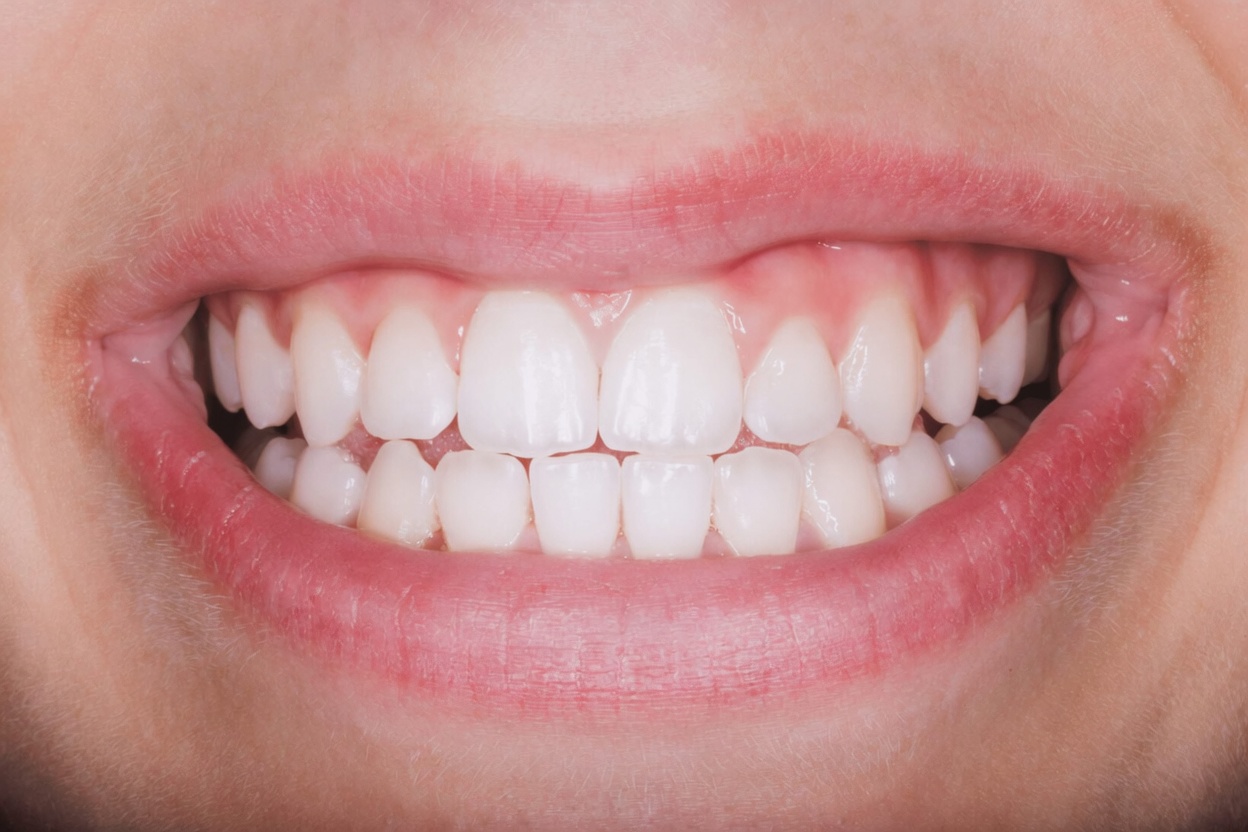 Holy Basil (Tulsi) for Oral Health: Natural Remedy for Cavities, Gum Problems, Bad Breath & Stronger Teeth
