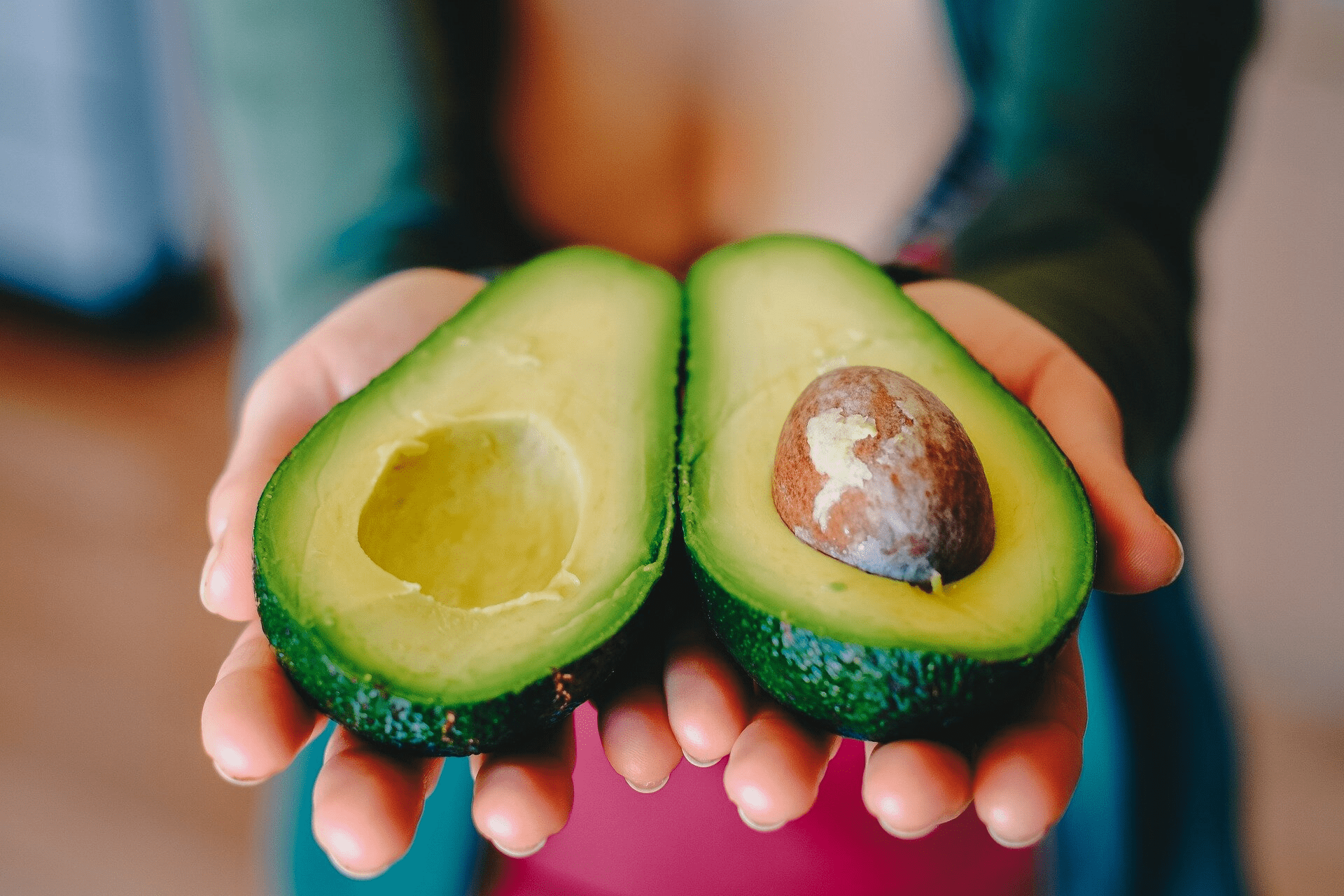 Does Eating Avocado Really Cause Health Problems? Doctors and Studies Weigh In