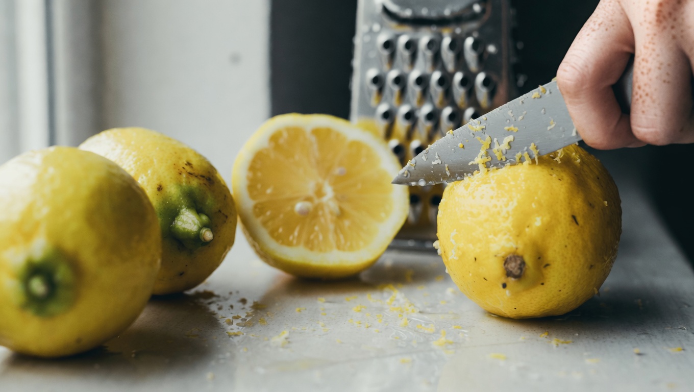 13 Common Mistakes You’re Likely Making with Lemon Water – And Simple Fixes to Maximize Its Potential Benefits