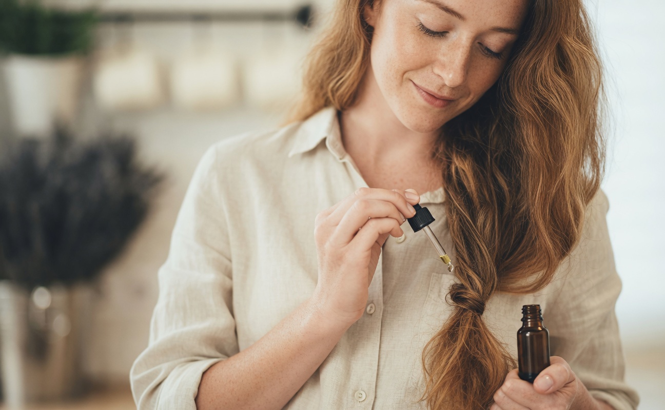 3 Powerful Ways to Use Rosemary for Thicker, Faster-Growing Hair Naturally at Home