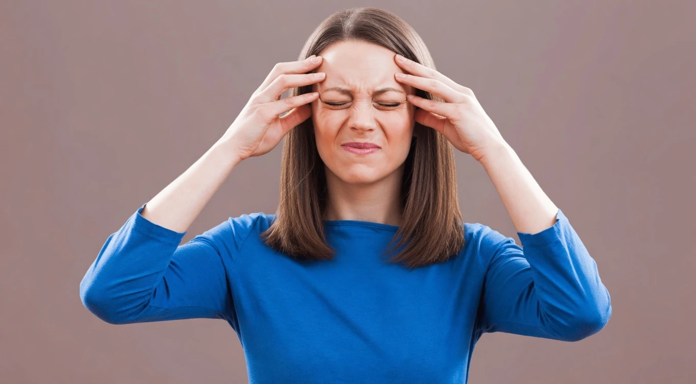 8 Early Warning Signs of a Brain Tumor You Should Never Ignore
